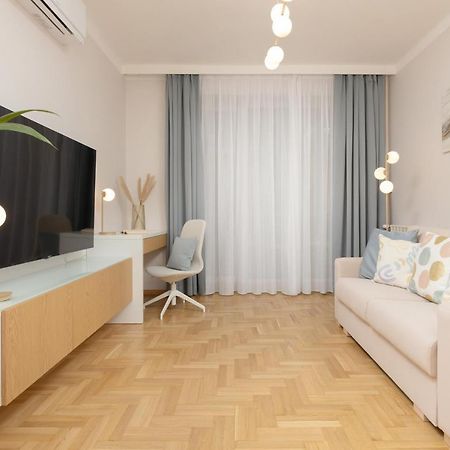 Bright Apartment Kasprzaka Warsaw Wola Near Metro Station By Noclegi Renters Exteriör bild