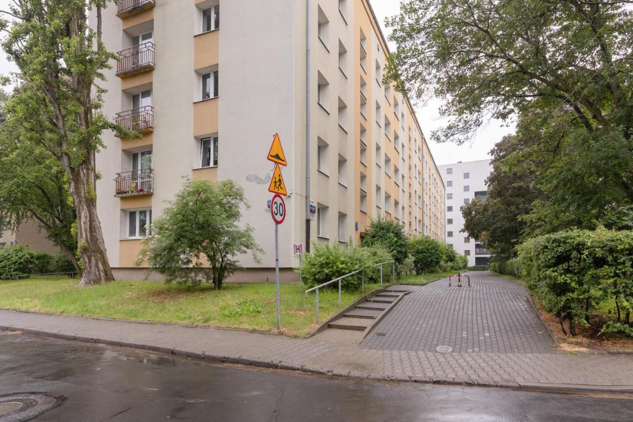 Bright Apartment Kasprzaka Warsaw Wola Near Metro Station By Noclegi Renters Exteriör bild